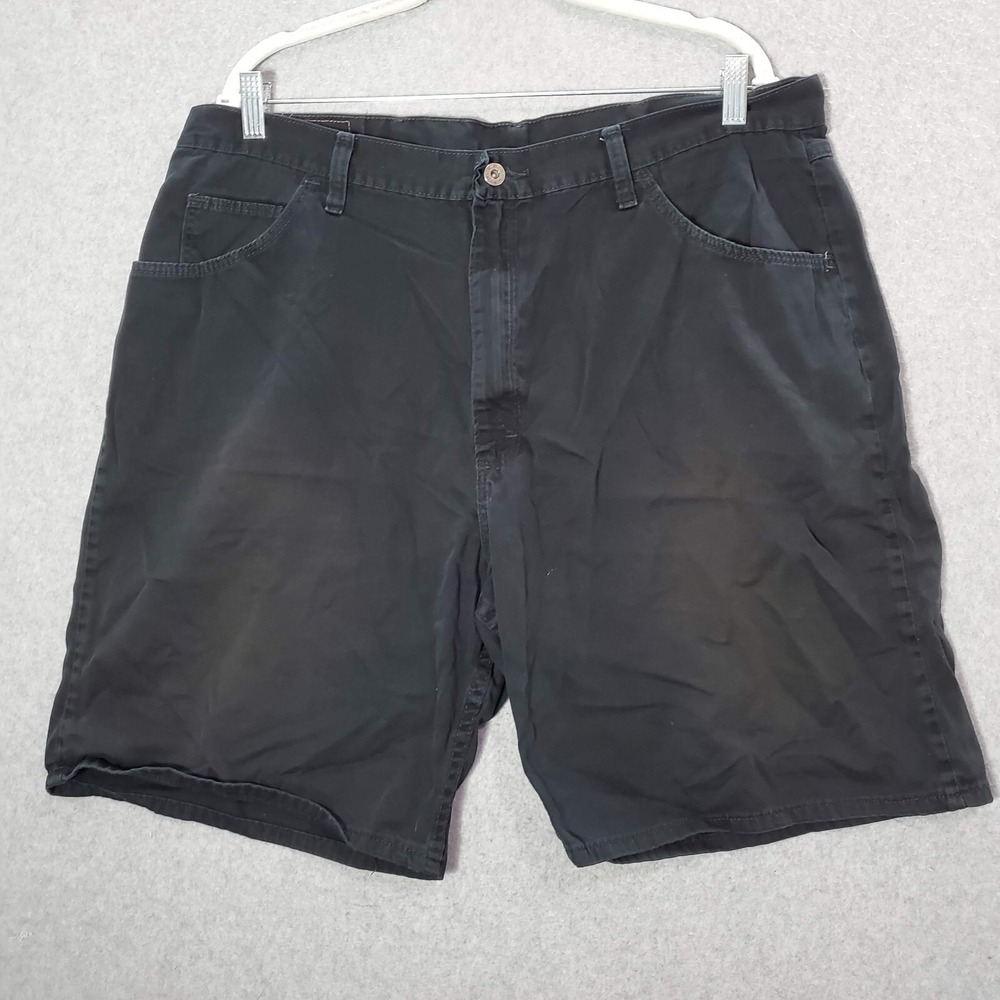 VINTAGE Wrangler Men Shorts 40 Chino Pockets Relaxed Fit Y2K Inseam 9" READ